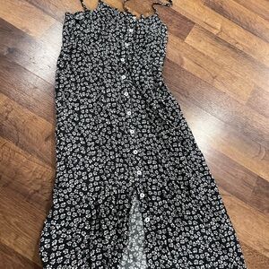 Derek Heart Black and White Smocked Knit Top